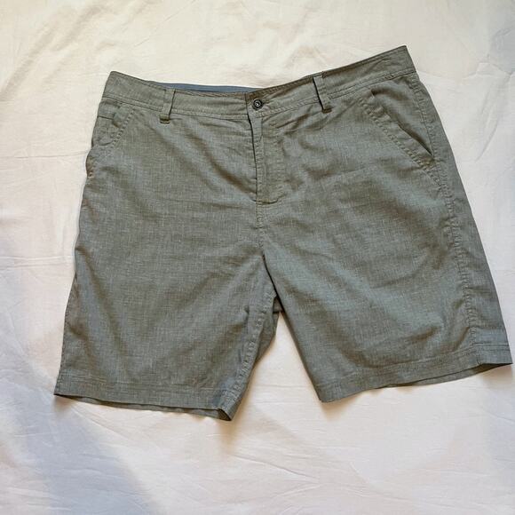 PrAna Men’s Khaki Lightweight 8 Inch Inseam Shorts Size 38 - Picture 1 of 8